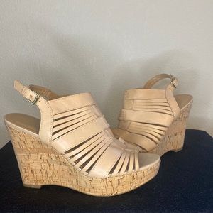 Franco Sarto designer beige wedges super cute
